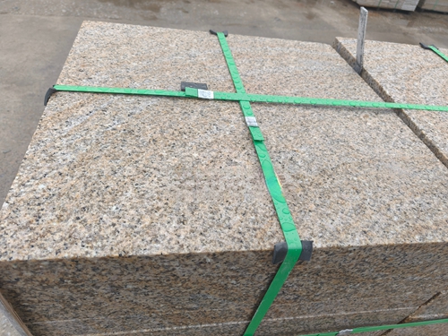 黃銹石荔枝面花崗石